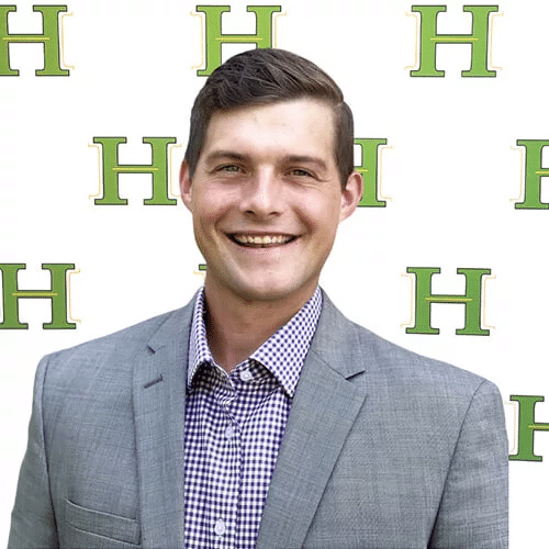 Headshot of Brandon Agar, Hotaling Insurance Services Melville
