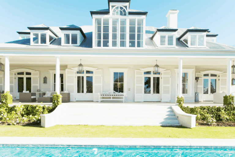 How Much is Homeowners Insurance on a $400,000 Residential Home